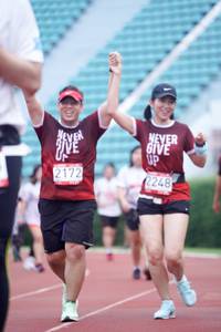 BIB: 2248, 2172
                            <button type="button" onclick="openModal(6069660)" class="btn btn-primary btn-sm float-right btn-popup" data-toggle="modal" data-target=".modal-high-quality">
                        <i class="fas fa-shopping-cart"></i> Add to Cart
                    </button>
                                            <button type="button" onclick="isThisMe(6069660, true)" class="btn btn-success btn-sm float-right btn-popup btn-isme hidden" data-toggle="tooltip" data-placement="bottom" title="นี่คือรูปของคุณใช่ไหม คลิกที่นี่เพื่อเอาเข้าอัลบั้ม">
                        <i class="fas fa-plus"></i> Add to album
                    </button>
                    <button type="button" onclick="isThisMe(6069660, false)" class="btn btn-warning btn-sm float-right btn-popup btn-isnotme hidden">
                        <i class="fas fa-ban"></i> Remove from album
                    </button>