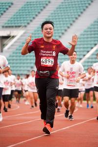 BIB: 4896, 5891
                            <button type="button" onclick="openModal(6050417)" class="btn btn-primary btn-sm float-right btn-popup" data-toggle="modal" data-target=".modal-high-quality">
                        <i class="fas fa-shopping-cart"></i> Add to Cart
                    </button>
                                            <button type="button" onclick="isThisMe(6050417, true)" class="btn btn-success btn-sm float-right btn-popup btn-isme hidden" data-toggle="tooltip" data-placement="bottom" title="นี่คือรูปของคุณใช่ไหม คลิกที่นี่เพื่อเอาเข้าอัลบั้ม">
                        <i class="fas fa-plus"></i> Add to album
                    </button>
                    <button type="button" onclick="isThisMe(6050417, false)" class="btn btn-warning btn-sm float-right btn-popup btn-isnotme hidden">
                        <i class="fas fa-ban"></i> Remove from album
                    </button>