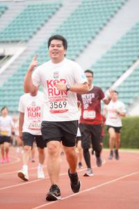 BIB: 2048, 2019, 3569, 2403, 
                            <button type="button" onclick="openModal(6049562)" class="btn btn-primary btn-sm float-right btn-popup" data-toggle="modal" data-target=".modal-high-quality">
                        <i class="fas fa-shopping-cart"></i> Add to Cart
                    </button>
                                            <button type="button" onclick="isThisMe(6049562, true)" class="btn btn-success btn-sm float-right btn-popup btn-isme hidden" data-toggle="tooltip" data-placement="bottom" title="นี่คือรูปของคุณใช่ไหม คลิกที่นี่เพื่อเอาเข้าอัลบั้ม">
                        <i class="fas fa-plus"></i> Add to album
                    </button>
                    <button type="button" onclick="isThisMe(6049562, false)" class="btn btn-warning btn-sm float-right btn-popup btn-isnotme hidden">
                        <i class="fas fa-ban"></i> Remove from album
                    </button>