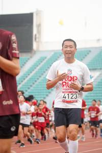 BIB: 4123
                            <button type="button" onclick="openModal(6061614)" class="btn btn-primary btn-sm float-right btn-popup" data-toggle="modal" data-target=".modal-high-quality">
                        <i class="fas fa-shopping-cart"></i> Add to Cart
                    </button>
                                            <button type="button" onclick="isThisMe(6061614, true)" class="btn btn-success btn-sm float-right btn-popup btn-isme hidden" data-toggle="tooltip" data-placement="bottom" title="นี่คือรูปของคุณใช่ไหม คลิกที่นี่เพื่อเอาเข้าอัลบั้ม">
                        <i class="fas fa-plus"></i> Add to album
                    </button>
                    <button type="button" onclick="isThisMe(6061614, false)" class="btn btn-warning btn-sm float-right btn-popup btn-isnotme hidden">
                        <i class="fas fa-ban"></i> Remove from album
                    </button>