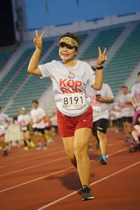 BIB: 8191
                            <button type="button" onclick="openModal(6071995)" class="btn btn-primary btn-sm float-right btn-popup" data-toggle="modal" data-target=".modal-high-quality">
                        <i class="fas fa-shopping-cart"></i> Add to Cart
                    </button>
                                            <button type="button" onclick="isThisMe(6071995, true)" class="btn btn-success btn-sm float-right btn-popup btn-isme hidden" data-toggle="tooltip" data-placement="bottom" title="นี่คือรูปของคุณใช่ไหม คลิกที่นี่เพื่อเอาเข้าอัลบั้ม">
                        <i class="fas fa-plus"></i> Add to album
                    </button>
                    <button type="button" onclick="isThisMe(6071995, false)" class="btn btn-warning btn-sm float-right btn-popup btn-isnotme hidden">
                        <i class="fas fa-ban"></i> Remove from album
                    </button>