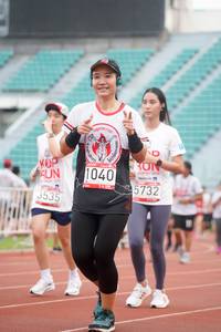 BIB: 1040, 5732, 3535
                            <button type="button" onclick="openModal(6059979)" class="btn btn-primary btn-sm float-right btn-popup" data-toggle="modal" data-target=".modal-high-quality">
                        <i class="fas fa-shopping-cart"></i> Add to Cart
                    </button>
                                            <button type="button" onclick="isThisMe(6059979, true)" class="btn btn-success btn-sm float-right btn-popup btn-isme hidden" data-toggle="tooltip" data-placement="bottom" title="นี่คือรูปของคุณใช่ไหม คลิกที่นี่เพื่อเอาเข้าอัลบั้ม">
                        <i class="fas fa-plus"></i> Add to album
                    </button>
                    <button type="button" onclick="isThisMe(6059979, false)" class="btn btn-warning btn-sm float-right btn-popup btn-isnotme hidden">
                        <i class="fas fa-ban"></i> Remove from album
                    </button>