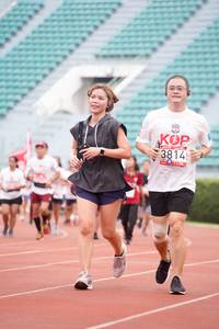 BIB: 3814
                            <button type="button" onclick="openModal(6057152)" class="btn btn-primary btn-sm float-right btn-popup" data-toggle="modal" data-target=".modal-high-quality">
                        <i class="fas fa-shopping-cart"></i> Add to Cart
                    </button>
                                            <button type="button" onclick="isThisMe(6057152, true)" class="btn btn-success btn-sm float-right btn-popup btn-isme hidden" data-toggle="tooltip" data-placement="bottom" title="นี่คือรูปของคุณใช่ไหม คลิกที่นี่เพื่อเอาเข้าอัลบั้ม">
                        <i class="fas fa-plus"></i> Add to album
                    </button>
                    <button type="button" onclick="isThisMe(6057152, false)" class="btn btn-warning btn-sm float-right btn-popup btn-isnotme hidden">
                        <i class="fas fa-ban"></i> Remove from album
                    </button>