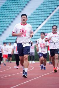 BIB: 7842, 7977, 2500
                            <button type="button" onclick="openModal(6069978)" class="btn btn-primary btn-sm float-right btn-popup" data-toggle="modal" data-target=".modal-high-quality">
                        <i class="fas fa-shopping-cart"></i> Add to Cart
                    </button>
                                            <button type="button" onclick="isThisMe(6069978, true)" class="btn btn-success btn-sm float-right btn-popup btn-isme hidden" data-toggle="tooltip" data-placement="bottom" title="นี่คือรูปของคุณใช่ไหม คลิกที่นี่เพื่อเอาเข้าอัลบั้ม">
                        <i class="fas fa-plus"></i> Add to album
                    </button>
                    <button type="button" onclick="isThisMe(6069978, false)" class="btn btn-warning btn-sm float-right btn-popup btn-isnotme hidden">
                        <i class="fas fa-ban"></i> Remove from album
                    </button>