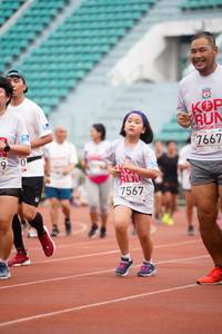 BIB: 201, 7667, 7567
                            <button type="button" onclick="openModal(6059575)" class="btn btn-primary btn-sm float-right btn-popup" data-toggle="modal" data-target=".modal-high-quality">
                        <i class="fas fa-shopping-cart"></i> Add to Cart
                    </button>
                                            <button type="button" onclick="isThisMe(6059575, true)" class="btn btn-success btn-sm float-right btn-popup btn-isme hidden" data-toggle="tooltip" data-placement="bottom" title="นี่คือรูปของคุณใช่ไหม คลิกที่นี่เพื่อเอาเข้าอัลบั้ม">
                        <i class="fas fa-plus"></i> Add to album
                    </button>
                    <button type="button" onclick="isThisMe(6059575, false)" class="btn btn-warning btn-sm float-right btn-popup btn-isnotme hidden">
                        <i class="fas fa-ban"></i> Remove from album
                    </button>