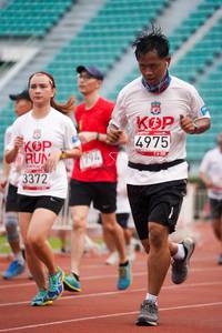 BIB: 4975, 794, 3372
                            <button type="button" onclick="openModal(6045911)" class="btn btn-primary btn-sm float-right btn-popup" data-toggle="modal" data-target=".modal-high-quality">
                        <i class="fas fa-shopping-cart"></i> Add to Cart
                    </button>
                                            <button type="button" onclick="isThisMe(6045911, true)" class="btn btn-success btn-sm float-right btn-popup btn-isme hidden" data-toggle="tooltip" data-placement="bottom" title="นี่คือรูปของคุณใช่ไหม คลิกที่นี่เพื่อเอาเข้าอัลบั้ม">
                        <i class="fas fa-plus"></i> Add to album
                    </button>
                    <button type="button" onclick="isThisMe(6045911, false)" class="btn btn-warning btn-sm float-right btn-popup btn-isnotme hidden">
                        <i class="fas fa-ban"></i> Remove from album
                    </button>