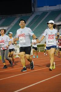 BIB: 7613, 8245, 6434
                            <button type="button" onclick="openModal(6109581)" class="btn btn-primary btn-sm float-right btn-popup" data-toggle="modal" data-target=".modal-high-quality">
                        <i class="fas fa-shopping-cart"></i> Add to Cart
                    </button>
                                            <button type="button" onclick="isThisMe(6109581, true)" class="btn btn-success btn-sm float-right btn-popup btn-isme hidden" data-toggle="tooltip" data-placement="bottom" title="นี่คือรูปของคุณใช่ไหม คลิกที่นี่เพื่อเอาเข้าอัลบั้ม">
                        <i class="fas fa-plus"></i> Add to album
                    </button>
                    <button type="button" onclick="isThisMe(6109581, false)" class="btn btn-warning btn-sm float-right btn-popup btn-isnotme hidden">
                        <i class="fas fa-ban"></i> Remove from album
                    </button>