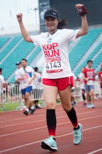 BIB: 2019, 4143
                            <button type="button" onclick="openModal(6069672)" class="btn btn-primary btn-sm float-right btn-popup" data-toggle="modal" data-target=".modal-high-quality">
                        <i class="fas fa-shopping-cart"></i> Add to Cart
                    </button>
                                            <button type="button" onclick="isThisMe(6069672, true)" class="btn btn-success btn-sm float-right btn-popup btn-isme hidden" data-toggle="tooltip" data-placement="bottom" title="นี่คือรูปของคุณใช่ไหม คลิกที่นี่เพื่อเอาเข้าอัลบั้ม">
                        <i class="fas fa-plus"></i> Add to album
                    </button>
                    <button type="button" onclick="isThisMe(6069672, false)" class="btn btn-warning btn-sm float-right btn-popup btn-isnotme hidden">
                        <i class="fas fa-ban"></i> Remove from album
                    </button>