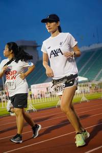 BIB: 8787, 6785
                            <button type="button" onclick="openModal(6109851)" class="btn btn-primary btn-sm float-right btn-popup" data-toggle="modal" data-target=".modal-high-quality">
                        <i class="fas fa-shopping-cart"></i> Add to Cart
                    </button>
                                            <button type="button" onclick="isThisMe(6109851, true)" class="btn btn-success btn-sm float-right btn-popup btn-isme hidden" data-toggle="tooltip" data-placement="bottom" title="นี่คือรูปของคุณใช่ไหม คลิกที่นี่เพื่อเอาเข้าอัลบั้ม">
                        <i class="fas fa-plus"></i> Add to album
                    </button>
                    <button type="button" onclick="isThisMe(6109851, false)" class="btn btn-warning btn-sm float-right btn-popup btn-isnotme hidden">
                        <i class="fas fa-ban"></i> Remove from album
                    </button>