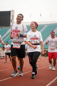 BIB: 3744, 3747, 1978
                            <button type="button" onclick="openModal(6050508)" class="btn btn-primary btn-sm float-right btn-popup" data-toggle="modal" data-target=".modal-high-quality">
                        <i class="fas fa-shopping-cart"></i> Add to Cart
                    </button>
                                            <button type="button" onclick="isThisMe(6050508, true)" class="btn btn-success btn-sm float-right btn-popup btn-isme hidden" data-toggle="tooltip" data-placement="bottom" title="นี่คือรูปของคุณใช่ไหม คลิกที่นี่เพื่อเอาเข้าอัลบั้ม">
                        <i class="fas fa-plus"></i> Add to album
                    </button>
                    <button type="button" onclick="isThisMe(6050508, false)" class="btn btn-warning btn-sm float-right btn-popup btn-isnotme hidden">
                        <i class="fas fa-ban"></i> Remove from album
                    </button>