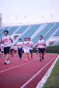 BIB: 6146, 6295, 990, 043
                            <button type="button" onclick="openModal(6077480)" class="btn btn-primary btn-sm float-right btn-popup" data-toggle="modal" data-target=".modal-high-quality">
                        <i class="fas fa-shopping-cart"></i> Add to Cart
                    </button>
                                            <button type="button" onclick="isThisMe(6077480, true)" class="btn btn-success btn-sm float-right btn-popup btn-isme hidden" data-toggle="tooltip" data-placement="bottom" title="นี่คือรูปของคุณใช่ไหม คลิกที่นี่เพื่อเอาเข้าอัลบั้ม">
                        <i class="fas fa-plus"></i> Add to album
                    </button>
                    <button type="button" onclick="isThisMe(6077480, false)" class="btn btn-warning btn-sm float-right btn-popup btn-isnotme hidden">
                        <i class="fas fa-ban"></i> Remove from album
                    </button>