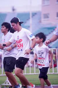 BIB: 707, 019
                            <button type="button" onclick="openModal(6071945)" class="btn btn-primary btn-sm float-right btn-popup" data-toggle="modal" data-target=".modal-high-quality">
                        <i class="fas fa-shopping-cart"></i> Add to Cart
                    </button>
                                            <button type="button" onclick="isThisMe(6071945, true)" class="btn btn-success btn-sm float-right btn-popup btn-isme hidden" data-toggle="tooltip" data-placement="bottom" title="นี่คือรูปของคุณใช่ไหม คลิกที่นี่เพื่อเอาเข้าอัลบั้ม">
                        <i class="fas fa-plus"></i> Add to album
                    </button>
                    <button type="button" onclick="isThisMe(6071945, false)" class="btn btn-warning btn-sm float-right btn-popup btn-isnotme hidden">
                        <i class="fas fa-ban"></i> Remove from album
                    </button>