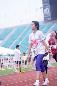 BIB: 
                            <button type="button" onclick="openModal(6077749)" class="btn btn-primary btn-sm float-right btn-popup" data-toggle="modal" data-target=".modal-high-quality">
                        <i class="fas fa-shopping-cart"></i> Add to Cart
                    </button>
                                            <button type="button" onclick="isThisMe(6077749, true)" class="btn btn-success btn-sm float-right btn-popup btn-isme hidden" data-toggle="tooltip" data-placement="bottom" title="นี่คือรูปของคุณใช่ไหม คลิกที่นี่เพื่อเอาเข้าอัลบั้ม">
                        <i class="fas fa-plus"></i> Add to album
                    </button>
                    <button type="button" onclick="isThisMe(6077749, false)" class="btn btn-warning btn-sm float-right btn-popup btn-isnotme hidden">
                        <i class="fas fa-ban"></i> Remove from album
                    </button>