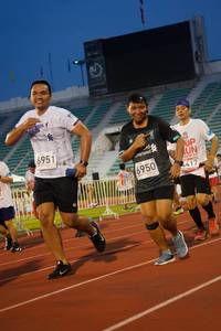 BIB: 6951, 6950, 4417
                            <button type="button" onclick="openModal(6109795)" class="btn btn-primary btn-sm float-right btn-popup" data-toggle="modal" data-target=".modal-high-quality">
                        <i class="fas fa-shopping-cart"></i> Add to Cart
                    </button>
                                            <button type="button" onclick="isThisMe(6109795, true)" class="btn btn-success btn-sm float-right btn-popup btn-isme hidden" data-toggle="tooltip" data-placement="bottom" title="นี่คือรูปของคุณใช่ไหม คลิกที่นี่เพื่อเอาเข้าอัลบั้ม">
                        <i class="fas fa-plus"></i> Add to album
                    </button>
                    <button type="button" onclick="isThisMe(6109795, false)" class="btn btn-warning btn-sm float-right btn-popup btn-isnotme hidden">
                        <i class="fas fa-ban"></i> Remove from album
                    </button>