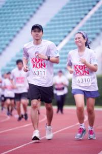 BIB: 6311, 6310
                            <button type="button" onclick="openModal(6077649)" class="btn btn-primary btn-sm float-right btn-popup" data-toggle="modal" data-target=".modal-high-quality">
                        <i class="fas fa-shopping-cart"></i> Add to Cart
                    </button>
                                            <button type="button" onclick="isThisMe(6077649, true)" class="btn btn-success btn-sm float-right btn-popup btn-isme hidden" data-toggle="tooltip" data-placement="bottom" title="นี่คือรูปของคุณใช่ไหม คลิกที่นี่เพื่อเอาเข้าอัลบั้ม">
                        <i class="fas fa-plus"></i> Add to album
                    </button>
                    <button type="button" onclick="isThisMe(6077649, false)" class="btn btn-warning btn-sm float-right btn-popup btn-isnotme hidden">
                        <i class="fas fa-ban"></i> Remove from album
                    </button>