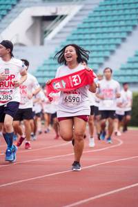 BIB: 385, 6590
                            <button type="button" onclick="openModal(6061638)" class="btn btn-primary btn-sm float-right btn-popup" data-toggle="modal" data-target=".modal-high-quality">
                        <i class="fas fa-shopping-cart"></i> Add to Cart
                    </button>
                                            <button type="button" onclick="isThisMe(6061638, true)" class="btn btn-success btn-sm float-right btn-popup btn-isme hidden" data-toggle="tooltip" data-placement="bottom" title="นี่คือรูปของคุณใช่ไหม คลิกที่นี่เพื่อเอาเข้าอัลบั้ม">
                        <i class="fas fa-plus"></i> Add to album
                    </button>
                    <button type="button" onclick="isThisMe(6061638, false)" class="btn btn-warning btn-sm float-right btn-popup btn-isnotme hidden">
                        <i class="fas fa-ban"></i> Remove from album
                    </button>