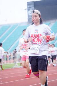 BIB: 2019, 8808
                            <button type="button" onclick="openModal(6077692)" class="btn btn-primary btn-sm float-right btn-popup" data-toggle="modal" data-target=".modal-high-quality">
                        <i class="fas fa-shopping-cart"></i> Add to Cart
                    </button>
                                            <button type="button" onclick="isThisMe(6077692, true)" class="btn btn-success btn-sm float-right btn-popup btn-isme hidden" data-toggle="tooltip" data-placement="bottom" title="นี่คือรูปของคุณใช่ไหม คลิกที่นี่เพื่อเอาเข้าอัลบั้ม">
                        <i class="fas fa-plus"></i> Add to album
                    </button>
                    <button type="button" onclick="isThisMe(6077692, false)" class="btn btn-warning btn-sm float-right btn-popup btn-isnotme hidden">
                        <i class="fas fa-ban"></i> Remove from album
                    </button>