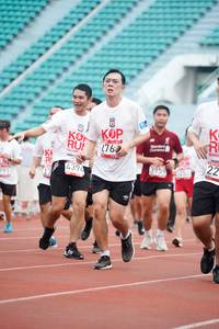 BIB: 276, 3959, 4394
                            <button type="button" onclick="openModal(6069799)" class="btn btn-primary btn-sm float-right btn-popup" data-toggle="modal" data-target=".modal-high-quality">
                        <i class="fas fa-shopping-cart"></i> Add to Cart
                    </button>
                                            <button type="button" onclick="isThisMe(6069799, true)" class="btn btn-success btn-sm float-right btn-popup btn-isme hidden" data-toggle="tooltip" data-placement="bottom" title="นี่คือรูปของคุณใช่ไหม คลิกที่นี่เพื่อเอาเข้าอัลบั้ม">
                        <i class="fas fa-plus"></i> Add to album
                    </button>
                    <button type="button" onclick="isThisMe(6069799, false)" class="btn btn-warning btn-sm float-right btn-popup btn-isnotme hidden">
                        <i class="fas fa-ban"></i> Remove from album
                    </button>