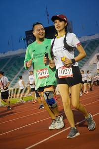 BIB: 1010, 1009
                            <button type="button" onclick="openModal(6109824)" class="btn btn-primary btn-sm float-right btn-popup" data-toggle="modal" data-target=".modal-high-quality">
                        <i class="fas fa-shopping-cart"></i> Add to Cart
                    </button>
                                            <button type="button" onclick="isThisMe(6109824, true)" class="btn btn-success btn-sm float-right btn-popup btn-isme hidden" data-toggle="tooltip" data-placement="bottom" title="นี่คือรูปของคุณใช่ไหม คลิกที่นี่เพื่อเอาเข้าอัลบั้ม">
                        <i class="fas fa-plus"></i> Add to album
                    </button>
                    <button type="button" onclick="isThisMe(6109824, false)" class="btn btn-warning btn-sm float-right btn-popup btn-isnotme hidden">
                        <i class="fas fa-ban"></i> Remove from album
                    </button>