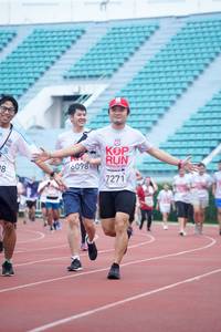 BIB: 6098, 7271
                            <button type="button" onclick="openModal(6069913)" class="btn btn-primary btn-sm float-right btn-popup" data-toggle="modal" data-target=".modal-high-quality">
                        <i class="fas fa-shopping-cart"></i> Add to Cart
                    </button>
                                            <button type="button" onclick="isThisMe(6069913, true)" class="btn btn-success btn-sm float-right btn-popup btn-isme hidden" data-toggle="tooltip" data-placement="bottom" title="นี่คือรูปของคุณใช่ไหม คลิกที่นี่เพื่อเอาเข้าอัลบั้ม">
                        <i class="fas fa-plus"></i> Add to album
                    </button>
                    <button type="button" onclick="isThisMe(6069913, false)" class="btn btn-warning btn-sm float-right btn-popup btn-isnotme hidden">
                        <i class="fas fa-ban"></i> Remove from album
                    </button>