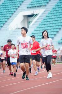 BIB: 7377, 73784
                            <button type="button" onclick="openModal(6077935)" class="btn btn-primary btn-sm float-right btn-popup" data-toggle="modal" data-target=".modal-high-quality">
                        <i class="fas fa-shopping-cart"></i> Add to Cart
                    </button>
                                            <button type="button" onclick="isThisMe(6077935, true)" class="btn btn-success btn-sm float-right btn-popup btn-isme hidden" data-toggle="tooltip" data-placement="bottom" title="นี่คือรูปของคุณใช่ไหม คลิกที่นี่เพื่อเอาเข้าอัลบั้ม">
                        <i class="fas fa-plus"></i> Add to album
                    </button>
                    <button type="button" onclick="isThisMe(6077935, false)" class="btn btn-warning btn-sm float-right btn-popup btn-isnotme hidden">
                        <i class="fas fa-ban"></i> Remove from album
                    </button>