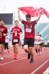 BIB: 1322, 3595, 
                            <button type="button" onclick="openModal(6069710)" class="btn btn-primary btn-sm float-right btn-popup" data-toggle="modal" data-target=".modal-high-quality">
                        <i class="fas fa-shopping-cart"></i> Add to Cart
                    </button>
                                            <button type="button" onclick="isThisMe(6069710, true)" class="btn btn-success btn-sm float-right btn-popup btn-isme hidden" data-toggle="tooltip" data-placement="bottom" title="นี่คือรูปของคุณใช่ไหม คลิกที่นี่เพื่อเอาเข้าอัลบั้ม">
                        <i class="fas fa-plus"></i> Add to album
                    </button>
                    <button type="button" onclick="isThisMe(6069710, false)" class="btn btn-warning btn-sm float-right btn-popup btn-isnotme hidden">
                        <i class="fas fa-ban"></i> Remove from album
                    </button>