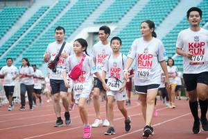 BIB: 4767, 7439, 7461, 440
                            <button type="button" onclick="openModal(6069948)" class="btn btn-primary btn-sm float-right btn-popup" data-toggle="modal" data-target=".modal-high-quality">
                        <i class="fas fa-shopping-cart"></i> Add to Cart
                    </button>
                                            <button type="button" onclick="isThisMe(6069948, true)" class="btn btn-success btn-sm float-right btn-popup btn-isme hidden" data-toggle="tooltip" data-placement="bottom" title="นี่คือรูปของคุณใช่ไหม คลิกที่นี่เพื่อเอาเข้าอัลบั้ม">
                        <i class="fas fa-plus"></i> Add to album
                    </button>
                    <button type="button" onclick="isThisMe(6069948, false)" class="btn btn-warning btn-sm float-right btn-popup btn-isnotme hidden">
                        <i class="fas fa-ban"></i> Remove from album
                    </button>