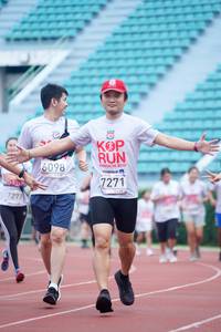 BIB: 6098, 2019, 7271, 7273
                            <button type="button" onclick="openModal(6069885)" class="btn btn-primary btn-sm float-right btn-popup" data-toggle="modal" data-target=".modal-high-quality">
                        <i class="fas fa-shopping-cart"></i> Add to Cart
                    </button>
                                            <button type="button" onclick="isThisMe(6069885, true)" class="btn btn-success btn-sm float-right btn-popup btn-isme hidden" data-toggle="tooltip" data-placement="bottom" title="นี่คือรูปของคุณใช่ไหม คลิกที่นี่เพื่อเอาเข้าอัลบั้ม">
                        <i class="fas fa-plus"></i> Add to album
                    </button>
                    <button type="button" onclick="isThisMe(6069885, false)" class="btn btn-warning btn-sm float-right btn-popup btn-isnotme hidden">
                        <i class="fas fa-ban"></i> Remove from album
                    </button>