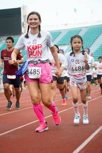 BIB: 201, 6486, 6485
                            <button type="button" onclick="openModal(6069645)" class="btn btn-primary btn-sm float-right btn-popup" data-toggle="modal" data-target=".modal-high-quality">
                        <i class="fas fa-shopping-cart"></i> Add to Cart
                    </button>
                                            <button type="button" onclick="isThisMe(6069645, true)" class="btn btn-success btn-sm float-right btn-popup btn-isme hidden" data-toggle="tooltip" data-placement="bottom" title="นี่คือรูปของคุณใช่ไหม คลิกที่นี่เพื่อเอาเข้าอัลบั้ม">
                        <i class="fas fa-plus"></i> Add to album
                    </button>
                    <button type="button" onclick="isThisMe(6069645, false)" class="btn btn-warning btn-sm float-right btn-popup btn-isnotme hidden">
                        <i class="fas fa-ban"></i> Remove from album
                    </button>