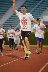 BIB: 1356, 416
                            <button type="button" onclick="openModal(6072027)" class="btn btn-primary btn-sm float-right btn-popup" data-toggle="modal" data-target=".modal-high-quality">
                        <i class="fas fa-shopping-cart"></i> Add to Cart
                    </button>
                                            <button type="button" onclick="isThisMe(6072027, true)" class="btn btn-success btn-sm float-right btn-popup btn-isme hidden" data-toggle="tooltip" data-placement="bottom" title="นี่คือรูปของคุณใช่ไหม คลิกที่นี่เพื่อเอาเข้าอัลบั้ม">
                        <i class="fas fa-plus"></i> Add to album
                    </button>
                    <button type="button" onclick="isThisMe(6072027, false)" class="btn btn-warning btn-sm float-right btn-popup btn-isnotme hidden">
                        <i class="fas fa-ban"></i> Remove from album
                    </button>