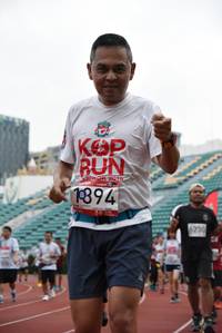 BIB: 1894, 201, 6230
                            <button type="button" onclick="openModal(6007487)" class="btn btn-primary btn-sm float-right btn-popup" data-toggle="modal" data-target=".modal-high-quality">
                        <i class="fas fa-shopping-cart"></i> Add to Cart
                    </button>
                                            <button type="button" onclick="isThisMe(6007487, true)" class="btn btn-success btn-sm float-right btn-popup btn-isme hidden" data-toggle="tooltip" data-placement="bottom" title="นี่คือรูปของคุณใช่ไหม คลิกที่นี่เพื่อเอาเข้าอัลบั้ม">
                        <i class="fas fa-plus"></i> Add to album
                    </button>
                    <button type="button" onclick="isThisMe(6007487, false)" class="btn btn-warning btn-sm float-right btn-popup btn-isnotme hidden">
                        <i class="fas fa-ban"></i> Remove from album
                    </button>