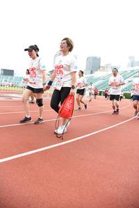 BIB: 116, 898
                            <button type="button" onclick="openModal(6017441)" class="btn btn-primary btn-sm float-right btn-popup" data-toggle="modal" data-target=".modal-high-quality">
                        <i class="fas fa-shopping-cart"></i> Add to Cart
                    </button>
                                            <button type="button" onclick="isThisMe(6017441, true)" class="btn btn-success btn-sm float-right btn-popup btn-isme hidden" data-toggle="tooltip" data-placement="bottom" title="นี่คือรูปของคุณใช่ไหม คลิกที่นี่เพื่อเอาเข้าอัลบั้ม">
                        <i class="fas fa-plus"></i> Add to album
                    </button>
                    <button type="button" onclick="isThisMe(6017441, false)" class="btn btn-warning btn-sm float-right btn-popup btn-isnotme hidden">
                        <i class="fas fa-ban"></i> Remove from album
                    </button>