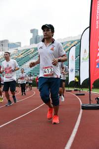 BIB: 4332, 2413, 2019
                            <button type="button" onclick="openModal(6007669)" class="btn btn-primary btn-sm float-right btn-popup" data-toggle="modal" data-target=".modal-high-quality">
                        <i class="fas fa-shopping-cart"></i> Add to Cart
                    </button>
                                            <button type="button" onclick="isThisMe(6007669, true)" class="btn btn-success btn-sm float-right btn-popup btn-isme hidden" data-toggle="tooltip" data-placement="bottom" title="นี่คือรูปของคุณใช่ไหม คลิกที่นี่เพื่อเอาเข้าอัลบั้ม">
                        <i class="fas fa-plus"></i> Add to album
                    </button>
                    <button type="button" onclick="isThisMe(6007669, false)" class="btn btn-warning btn-sm float-right btn-popup btn-isnotme hidden">
                        <i class="fas fa-ban"></i> Remove from album
                    </button>