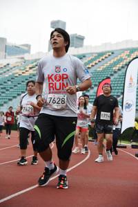 BIB: 201, 7628, 7429, 8714, 8656
                            <button type="button" onclick="openModal(6008540)" class="btn btn-primary btn-sm float-right btn-popup" data-toggle="modal" data-target=".modal-high-quality">
                        <i class="fas fa-shopping-cart"></i> Add to Cart
                    </button>
                                            <button type="button" onclick="isThisMe(6008540, true)" class="btn btn-success btn-sm float-right btn-popup btn-isme hidden" data-toggle="tooltip" data-placement="bottom" title="นี่คือรูปของคุณใช่ไหม คลิกที่นี่เพื่อเอาเข้าอัลบั้ม">
                        <i class="fas fa-plus"></i> Add to album
                    </button>
                    <button type="button" onclick="isThisMe(6008540, false)" class="btn btn-warning btn-sm float-right btn-popup btn-isnotme hidden">
                        <i class="fas fa-ban"></i> Remove from album
                    </button>