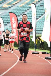 BIB: 2030, 4802
                            <button type="button" onclick="openModal(6017475)" class="btn btn-primary btn-sm float-right btn-popup" data-toggle="modal" data-target=".modal-high-quality">
                        <i class="fas fa-shopping-cart"></i> Add to Cart
                    </button>
                                            <button type="button" onclick="isThisMe(6017475, true)" class="btn btn-success btn-sm float-right btn-popup btn-isme hidden" data-toggle="tooltip" data-placement="bottom" title="นี่คือรูปของคุณใช่ไหม คลิกที่นี่เพื่อเอาเข้าอัลบั้ม">
                        <i class="fas fa-plus"></i> Add to album
                    </button>
                    <button type="button" onclick="isThisMe(6017475, false)" class="btn btn-warning btn-sm float-right btn-popup btn-isnotme hidden">
                        <i class="fas fa-ban"></i> Remove from album
                    </button>