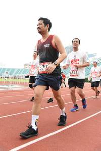 BIB: 370, 4821
                            <button type="button" onclick="openModal(6017300)" class="btn btn-primary btn-sm float-right btn-popup" data-toggle="modal" data-target=".modal-high-quality">
                        <i class="fas fa-shopping-cart"></i> Add to Cart
                    </button>
                                            <button type="button" onclick="isThisMe(6017300, true)" class="btn btn-success btn-sm float-right btn-popup btn-isme hidden" data-toggle="tooltip" data-placement="bottom" title="นี่คือรูปของคุณใช่ไหม คลิกที่นี่เพื่อเอาเข้าอัลบั้ม">
                        <i class="fas fa-plus"></i> Add to album
                    </button>
                    <button type="button" onclick="isThisMe(6017300, false)" class="btn btn-warning btn-sm float-right btn-popup btn-isnotme hidden">
                        <i class="fas fa-ban"></i> Remove from album
                    </button>