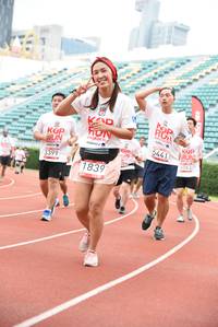 BIB: 5441, 4063, 3399, 1839
                            <button type="button" onclick="openModal(6017954)" class="btn btn-primary btn-sm float-right btn-popup" data-toggle="modal" data-target=".modal-high-quality">
                        <i class="fas fa-shopping-cart"></i> Add to Cart
                    </button>
                                            <button type="button" onclick="isThisMe(6017954, true)" class="btn btn-success btn-sm float-right btn-popup btn-isme hidden" data-toggle="tooltip" data-placement="bottom" title="นี่คือรูปของคุณใช่ไหม คลิกที่นี่เพื่อเอาเข้าอัลบั้ม">
                        <i class="fas fa-plus"></i> Add to album
                    </button>
                    <button type="button" onclick="isThisMe(6017954, false)" class="btn btn-warning btn-sm float-right btn-popup btn-isnotme hidden">
                        <i class="fas fa-ban"></i> Remove from album
                    </button>