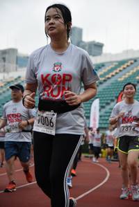 BIB: 006, 737, 704
                            <button type="button" onclick="openModal(6007177)" class="btn btn-primary btn-sm float-right btn-popup" data-toggle="modal" data-target=".modal-high-quality">
                        <i class="fas fa-shopping-cart"></i> Add to Cart
                    </button>
                                            <button type="button" onclick="isThisMe(6007177, true)" class="btn btn-success btn-sm float-right btn-popup btn-isme hidden" data-toggle="tooltip" data-placement="bottom" title="นี่คือรูปของคุณใช่ไหม คลิกที่นี่เพื่อเอาเข้าอัลบั้ม">
                        <i class="fas fa-plus"></i> Add to album
                    </button>
                    <button type="button" onclick="isThisMe(6007177, false)" class="btn btn-warning btn-sm float-right btn-popup btn-isnotme hidden">
                        <i class="fas fa-ban"></i> Remove from album
                    </button>