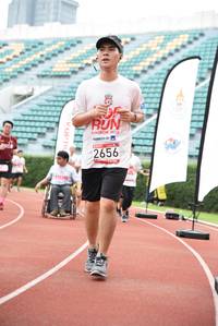 BIB: 2019, 2656
                            <button type="button" onclick="openModal(6016636)" class="btn btn-primary btn-sm float-right btn-popup" data-toggle="modal" data-target=".modal-high-quality">
                        <i class="fas fa-shopping-cart"></i> Add to Cart
                    </button>
                                            <button type="button" onclick="isThisMe(6016636, true)" class="btn btn-success btn-sm float-right btn-popup btn-isme hidden" data-toggle="tooltip" data-placement="bottom" title="นี่คือรูปของคุณใช่ไหม คลิกที่นี่เพื่อเอาเข้าอัลบั้ม">
                        <i class="fas fa-plus"></i> Add to album
                    </button>
                    <button type="button" onclick="isThisMe(6016636, false)" class="btn btn-warning btn-sm float-right btn-popup btn-isnotme hidden">
                        <i class="fas fa-ban"></i> Remove from album
                    </button>