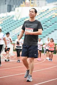 BIB: 1255
                            <button type="button" onclick="openModal(6017658)" class="btn btn-primary btn-sm float-right btn-popup" data-toggle="modal" data-target=".modal-high-quality">
                        <i class="fas fa-shopping-cart"></i> Add to Cart
                    </button>
                                            <button type="button" onclick="isThisMe(6017658, true)" class="btn btn-success btn-sm float-right btn-popup btn-isme hidden" data-toggle="tooltip" data-placement="bottom" title="นี่คือรูปของคุณใช่ไหม คลิกที่นี่เพื่อเอาเข้าอัลบั้ม">
                        <i class="fas fa-plus"></i> Add to album
                    </button>
                    <button type="button" onclick="isThisMe(6017658, false)" class="btn btn-warning btn-sm float-right btn-popup btn-isnotme hidden">
                        <i class="fas fa-ban"></i> Remove from album
                    </button>