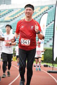 BIB: 4541
                            <button type="button" onclick="openModal(6016176)" class="btn btn-primary btn-sm float-right btn-popup" data-toggle="modal" data-target=".modal-high-quality">
                        <i class="fas fa-shopping-cart"></i> Add to Cart
                    </button>
                                            <button type="button" onclick="isThisMe(6016176, true)" class="btn btn-success btn-sm float-right btn-popup btn-isme hidden" data-toggle="tooltip" data-placement="bottom" title="นี่คือรูปของคุณใช่ไหม คลิกที่นี่เพื่อเอาเข้าอัลบั้ม">
                        <i class="fas fa-plus"></i> Add to album
                    </button>
                    <button type="button" onclick="isThisMe(6016176, false)" class="btn btn-warning btn-sm float-right btn-popup btn-isnotme hidden">
                        <i class="fas fa-ban"></i> Remove from album
                    </button>