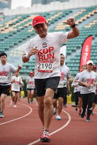 BIB: 2190, 2010, 3501, 767
                            <button type="button" onclick="openModal(6008986)" class="btn btn-primary btn-sm float-right btn-popup" data-toggle="modal" data-target=".modal-high-quality">
                        <i class="fas fa-shopping-cart"></i> Add to Cart
                    </button>
                                            <button type="button" onclick="isThisMe(6008986, true)" class="btn btn-success btn-sm float-right btn-popup btn-isme hidden" data-toggle="tooltip" data-placement="bottom" title="นี่คือรูปของคุณใช่ไหม คลิกที่นี่เพื่อเอาเข้าอัลบั้ม">
                        <i class="fas fa-plus"></i> Add to album
                    </button>
                    <button type="button" onclick="isThisMe(6008986, false)" class="btn btn-warning btn-sm float-right btn-popup btn-isnotme hidden">
                        <i class="fas fa-ban"></i> Remove from album
                    </button>