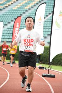 BIB: 1861
                            <button type="button" onclick="openModal(6013063)" class="btn btn-primary btn-sm float-right btn-popup" data-toggle="modal" data-target=".modal-high-quality">
                        <i class="fas fa-shopping-cart"></i> Add to Cart
                    </button>
                                            <button type="button" onclick="isThisMe(6013063, true)" class="btn btn-success btn-sm float-right btn-popup btn-isme hidden" data-toggle="tooltip" data-placement="bottom" title="นี่คือรูปของคุณใช่ไหม คลิกที่นี่เพื่อเอาเข้าอัลบั้ม">
                        <i class="fas fa-plus"></i> Add to album
                    </button>
                    <button type="button" onclick="isThisMe(6013063, false)" class="btn btn-warning btn-sm float-right btn-popup btn-isnotme hidden">
                        <i class="fas fa-ban"></i> Remove from album
                    </button>