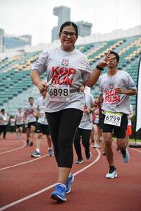 BIB: 6898, 6799
                            <button type="button" onclick="openModal(6008621)" class="btn btn-primary btn-sm float-right btn-popup" data-toggle="modal" data-target=".modal-high-quality">
                        <i class="fas fa-shopping-cart"></i> Add to Cart
                    </button>
                                            <button type="button" onclick="isThisMe(6008621, true)" class="btn btn-success btn-sm float-right btn-popup btn-isme hidden" data-toggle="tooltip" data-placement="bottom" title="นี่คือรูปของคุณใช่ไหม คลิกที่นี่เพื่อเอาเข้าอัลบั้ม">
                        <i class="fas fa-plus"></i> Add to album
                    </button>
                    <button type="button" onclick="isThisMe(6008621, false)" class="btn btn-warning btn-sm float-right btn-popup btn-isnotme hidden">
                        <i class="fas fa-ban"></i> Remove from album
                    </button>