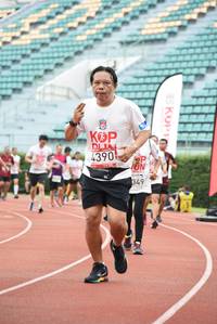 BIB: 4390, 349
                            <button type="button" onclick="openModal(6012913)" class="btn btn-primary btn-sm float-right btn-popup" data-toggle="modal" data-target=".modal-high-quality">
                        <i class="fas fa-shopping-cart"></i> Add to Cart
                    </button>
                                            <button type="button" onclick="isThisMe(6012913, true)" class="btn btn-success btn-sm float-right btn-popup btn-isme hidden" data-toggle="tooltip" data-placement="bottom" title="นี่คือรูปของคุณใช่ไหม คลิกที่นี่เพื่อเอาเข้าอัลบั้ม">
                        <i class="fas fa-plus"></i> Add to album
                    </button>
                    <button type="button" onclick="isThisMe(6012913, false)" class="btn btn-warning btn-sm float-right btn-popup btn-isnotme hidden">
                        <i class="fas fa-ban"></i> Remove from album
                    </button>