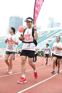 BIB: 201, 2800
                            <button type="button" onclick="openModal(6016785)" class="btn btn-primary btn-sm float-right btn-popup" data-toggle="modal" data-target=".modal-high-quality">
                        <i class="fas fa-shopping-cart"></i> Add to Cart
                    </button>
                                            <button type="button" onclick="isThisMe(6016785, true)" class="btn btn-success btn-sm float-right btn-popup btn-isme hidden" data-toggle="tooltip" data-placement="bottom" title="นี่คือรูปของคุณใช่ไหม คลิกที่นี่เพื่อเอาเข้าอัลบั้ม">
                        <i class="fas fa-plus"></i> Add to album
                    </button>
                    <button type="button" onclick="isThisMe(6016785, false)" class="btn btn-warning btn-sm float-right btn-popup btn-isnotme hidden">
                        <i class="fas fa-ban"></i> Remove from album
                    </button>