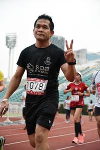 BIB: 1078, 757
                            <button type="button" onclick="openModal(6008630)" class="btn btn-primary btn-sm float-right btn-popup" data-toggle="modal" data-target=".modal-high-quality">
                        <i class="fas fa-shopping-cart"></i> Add to Cart
                    </button>
                                            <button type="button" onclick="isThisMe(6008630, true)" class="btn btn-success btn-sm float-right btn-popup btn-isme hidden" data-toggle="tooltip" data-placement="bottom" title="นี่คือรูปของคุณใช่ไหม คลิกที่นี่เพื่อเอาเข้าอัลบั้ม">
                        <i class="fas fa-plus"></i> Add to album
                    </button>
                    <button type="button" onclick="isThisMe(6008630, false)" class="btn btn-warning btn-sm float-right btn-popup btn-isnotme hidden">
                        <i class="fas fa-ban"></i> Remove from album
                    </button>