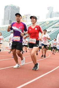 BIB: 5665, 5664, 1539
                            <button type="button" onclick="openModal(6016327)" class="btn btn-primary btn-sm float-right btn-popup" data-toggle="modal" data-target=".modal-high-quality">
                        <i class="fas fa-shopping-cart"></i> Add to Cart
                    </button>
                                            <button type="button" onclick="isThisMe(6016327, true)" class="btn btn-success btn-sm float-right btn-popup btn-isme hidden" data-toggle="tooltip" data-placement="bottom" title="นี่คือรูปของคุณใช่ไหม คลิกที่นี่เพื่อเอาเข้าอัลบั้ม">
                        <i class="fas fa-plus"></i> Add to album
                    </button>
                    <button type="button" onclick="isThisMe(6016327, false)" class="btn btn-warning btn-sm float-right btn-popup btn-isnotme hidden">
                        <i class="fas fa-ban"></i> Remove from album
                    </button>