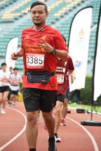 BIB: 3385
                            <button type="button" onclick="openModal(6013108)" class="btn btn-primary btn-sm float-right btn-popup" data-toggle="modal" data-target=".modal-high-quality">
                        <i class="fas fa-shopping-cart"></i> Add to Cart
                    </button>
                                            <button type="button" onclick="isThisMe(6013108, true)" class="btn btn-success btn-sm float-right btn-popup btn-isme hidden" data-toggle="tooltip" data-placement="bottom" title="นี่คือรูปของคุณใช่ไหม คลิกที่นี่เพื่อเอาเข้าอัลบั้ม">
                        <i class="fas fa-plus"></i> Add to album
                    </button>
                    <button type="button" onclick="isThisMe(6013108, false)" class="btn btn-warning btn-sm float-right btn-popup btn-isnotme hidden">
                        <i class="fas fa-ban"></i> Remove from album
                    </button>