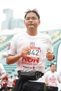 BIB: 842, 201
                            <button type="button" onclick="openModal(6013060)" class="btn btn-primary btn-sm float-right btn-popup" data-toggle="modal" data-target=".modal-high-quality">
                        <i class="fas fa-shopping-cart"></i> Add to Cart
                    </button>
                                            <button type="button" onclick="isThisMe(6013060, true)" class="btn btn-success btn-sm float-right btn-popup btn-isme hidden" data-toggle="tooltip" data-placement="bottom" title="นี่คือรูปของคุณใช่ไหม คลิกที่นี่เพื่อเอาเข้าอัลบั้ม">
                        <i class="fas fa-plus"></i> Add to album
                    </button>
                    <button type="button" onclick="isThisMe(6013060, false)" class="btn btn-warning btn-sm float-right btn-popup btn-isnotme hidden">
                        <i class="fas fa-ban"></i> Remove from album
                    </button>